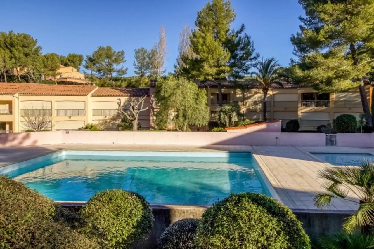 Flat With Swimming Pool Near The Beach Sanary-sur-Mer 0*,